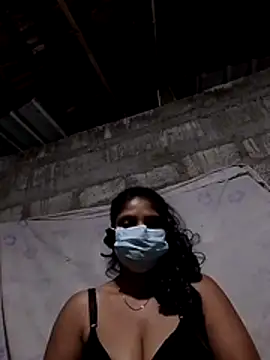 Snapshot of nilkirilli chatting on 03/13/26, 12:17 nilkirilli online show from 03/13/26, 12:17