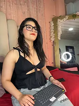 Snapshot of Keny_Williams chatting on 04/10/26, 05:12 Keny Williams online show from 04/10/26, 05:12