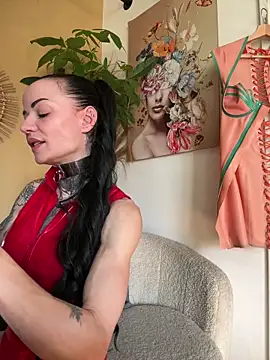 SkinnyLilly online show from 03/10/26, 01:16