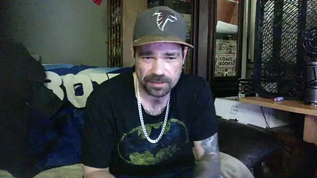 Snapshot of KinkyTOMan chatting on 05/31/26, 01:36 KinkyTOMan online show from 05/31/26, 01:36