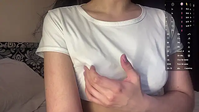 Selena blom online show from 06/18/26, 10:09
