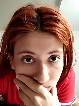 Snapshot of Sasha_Red_ chatting on 03/04/26, 02:45 Sasha Red online show from 03/04/26, 02:45