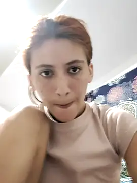 Snapshot of Sasha_Red_ chatting on 03/08/26, 02:26 Sasha Red online show from 03/08/26, 02:26