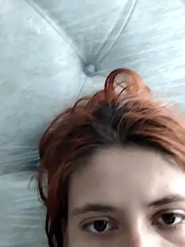 Snapshot of Sasha_Red_ chatting on 03/26/26, 06:13 Sasha Red online show from 03/26/26, 06:13