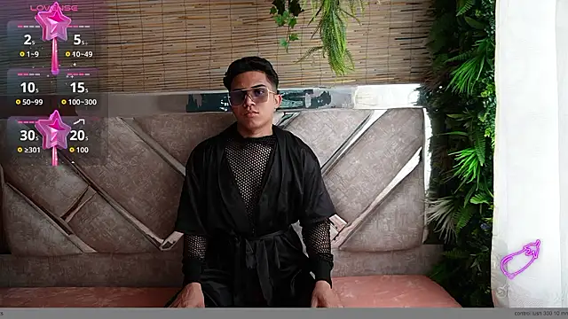 Snapshot of salvatore_daza chatting on 03/18/26, 01:14 salvatore daza online show from 03/18/26, 01:14