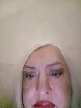 Snapshot of AngelikaJamesX chatting on 03/30/26, 12:39 AngelikaJamesX online show from 03/30/26, 12:39