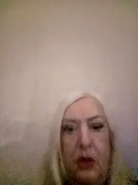 Snapshot of AngelikaJamesX chatting on 04/03/26, 01:42 AngelikaJamesX online show from 04/03/26, 01:42