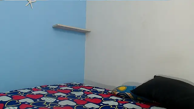 Snapshot of zoecute5817 chatting on 05/29/26, 12:52 zoecute5817 online show from 05/29/26, 12:52