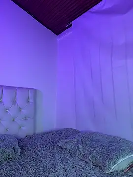 Ammy Glow online show from 03/18/26, 06:27