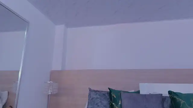 DaphneWayne online show from 06/13/26, 06:06