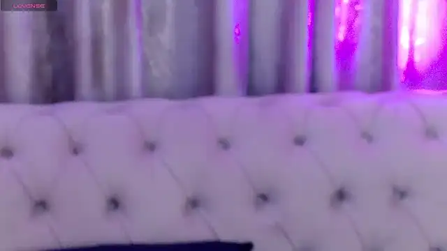 NataliePierce online show from 05/05/26, 01:02