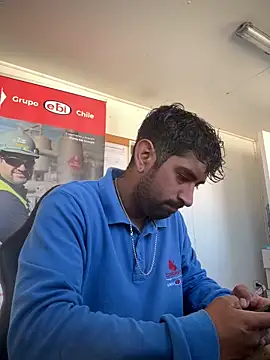 Snapshot of Kiddanakin chatting on 03/04/26, 04:02 Kiddanakin online show from 03/04/26, 04:02