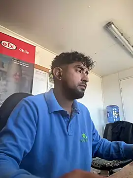 Snapshot of Kiddanakin chatting on 04/03/26, 08:40 Kiddanakin online show from 04/03/26, 08:40