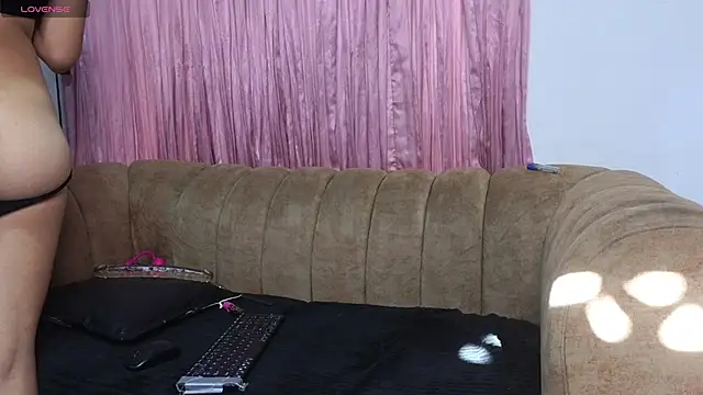 ahnaysexx online show from 05/09/26, 08:58