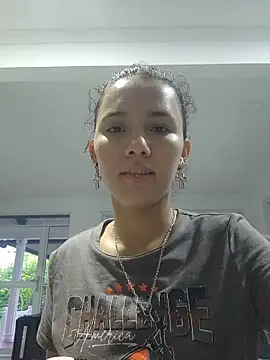 Isabella Stark online show from 05/01/26, 11:26