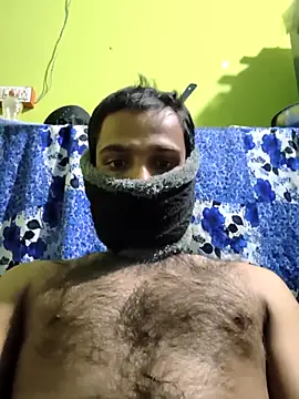 Snapshot of originaLUND chatting on 03/17/26, 12:04 originaLUND online show from 03/17/26, 12:04