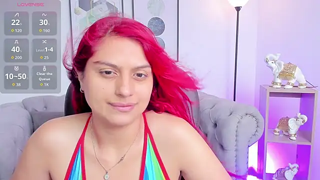 Raven-reyess online show from 05/01/26, 08:46