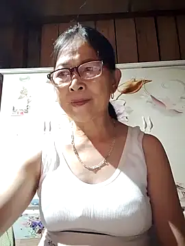 Snapshot of Sky-rain98 chatting on 06/23/26, 07:23 Sky-rain98 online show from 06/23/26, 07:23