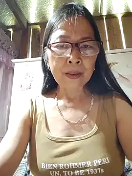 Snapshot of Sky-rain98 chatting on 07/05/26, 04:19 Sky-rain98 online show from 07/05/26, 04:19