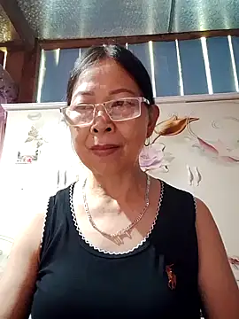 Snapshot of Sky-rain98 chatting on 07/25/26, 08:34 Sky-rain98 online show from 07/25/26, 08:34