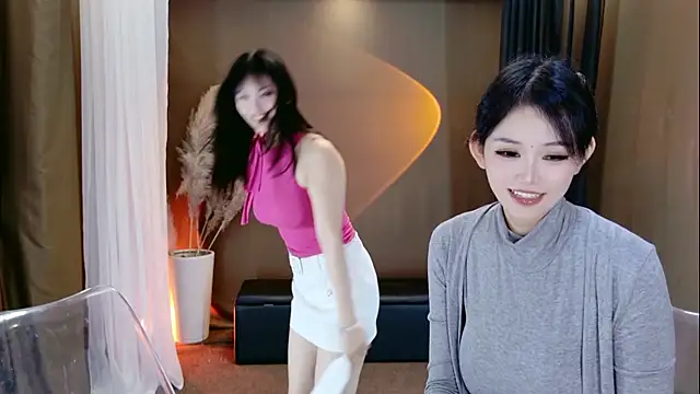 Banana-Milk69 online show from 06/11/26, 02:53