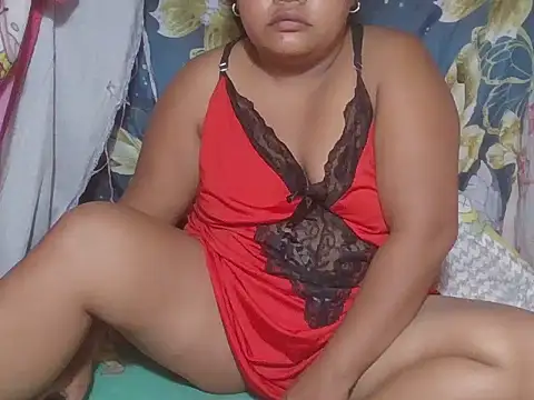 Snapshot of Pinaybigpussy24 chatting on 03/28/26, 05:45 Pinaybigpussy24 online show from 03/28/26, 05:45
