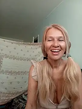 ViktoriaSexi1 online show from 04/24/26, 04:48