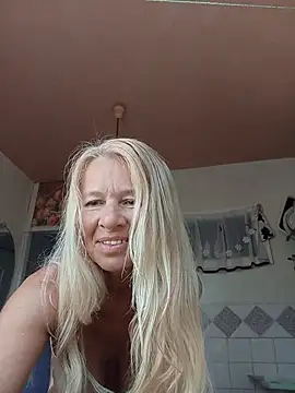 ViktoriaSexi1 online show from 06/06/26, 05:12