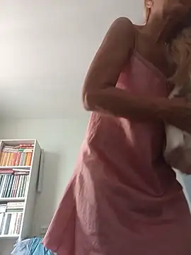 ViktoriaSexi1 online show from 06/12/26, 04:33