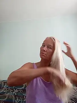 Snapshot of ViktoriaSexi1 chatting on 06/22/26, 05:59 ViktoriaSexi1 online show from 06/22/26, 05:59