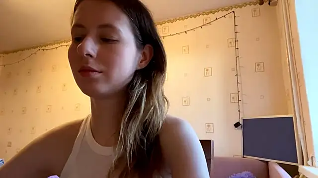 Snapshot of AlesiaGurevich chatting on 07/24/26, 04:38 AlesiaGurevich online show from 07/24/26, 04:38