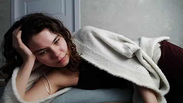 Snapshot of Dream_Alina chatting on 04/05/26, 11:40 Dream Alina online show from 04/05/26, 11:40