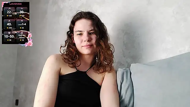 Snapshot of Dream_Alina chatting on 04/06/26, 04:52 Dream Alina online show from 04/06/26, 04:52