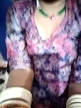 Snapshot of PAYAL_JOSHI99 chatting on 03/04/26, 05:41 PAYAL JOSHI99 online show from 03/04/26, 05:41