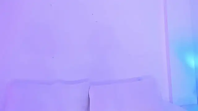 Eve-01 online show from 05/05/26, 08:28