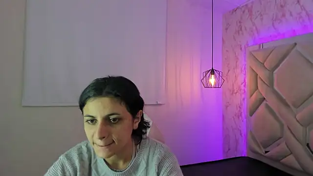 Snapshot of Mystical_meteor chatting on 06/17/26, 06:42 Mystical meteor online show from 06/17/26, 06:42