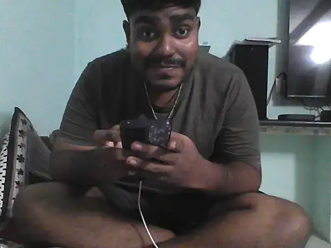 Foxboy65 online show from 05/05/26, 07:22