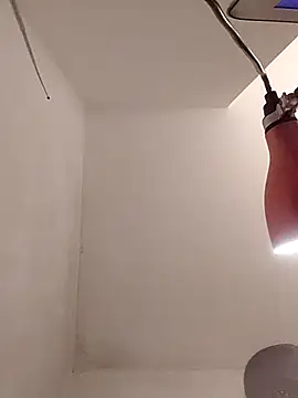 BBCbiglong online show from 03/18/26, 04:54