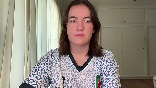 summerxo online show from 06/12/26, 05:56