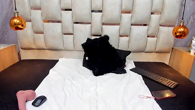 Milf Drip online show from 05/10/26, 12:32