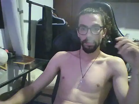 Snapshot of psycrema chatting on 03/04/26, 11:33 psycrema online show from 03/04/26, 11:33