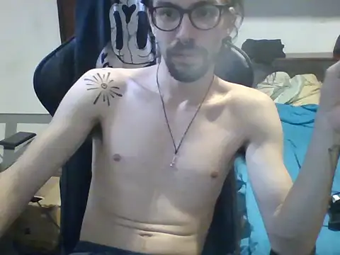 Snapshot of psycrema chatting on 03/20/26, 06:57 psycrema online show from 03/20/26, 06:57