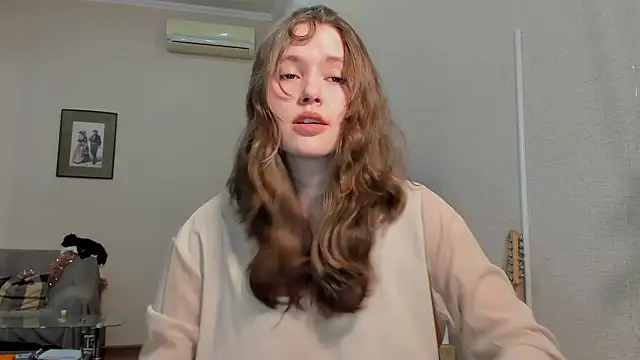 Snapshot of MaryannSofts chatting on 03/12/26, 03:51 MaryannSofts online show from 03/12/26, 03:51