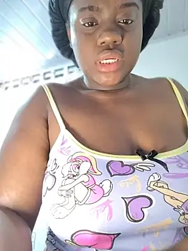 Snapshot of YourLiaa_ chatting on 04/19/26, 07:38 YourLiaa online show from 04/19/26, 07:38