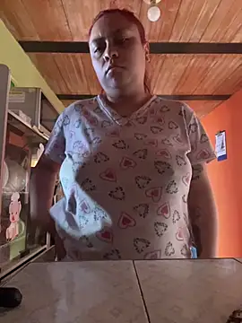 nahomy05 online show from 03/17/26, 01:25