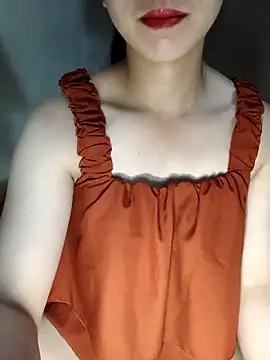 Snapshot of Fiona_2026 chatting on 05/04/26, 05:47 Fiona 2026 online show from 05/04/26, 05:47