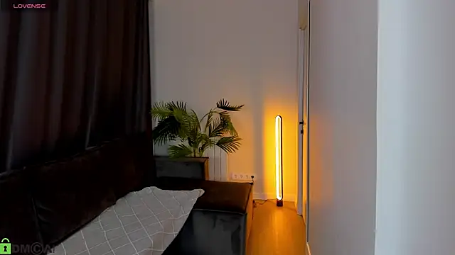 Snapshot of Natasha_Shepard chatting on 03/25/26, 01:00 Natasha Shepard online show from 03/25/26, 01:00