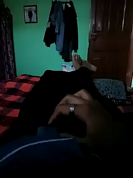 Snapshot of Daadimaa chatting on 03/07/26, 11:18 Daadimaa online show from 03/07/26, 11:18