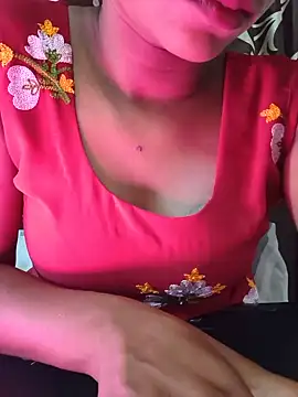 Snapshot of Itz_ishu chatting on 08/07/26, 06:04 Itz ishu online show from 08/07/26, 06:04