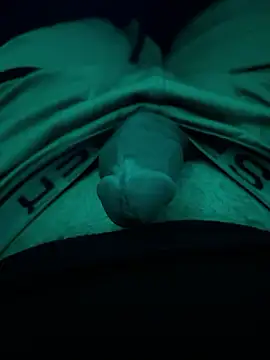 Snapshot of crossroad25 chatting on 03/13/26, 06:53 crossroad25 online show from 03/13/26, 06:53